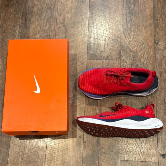 Nike Other - MENS NIKE INFINITY RUN RED SIZE 15W